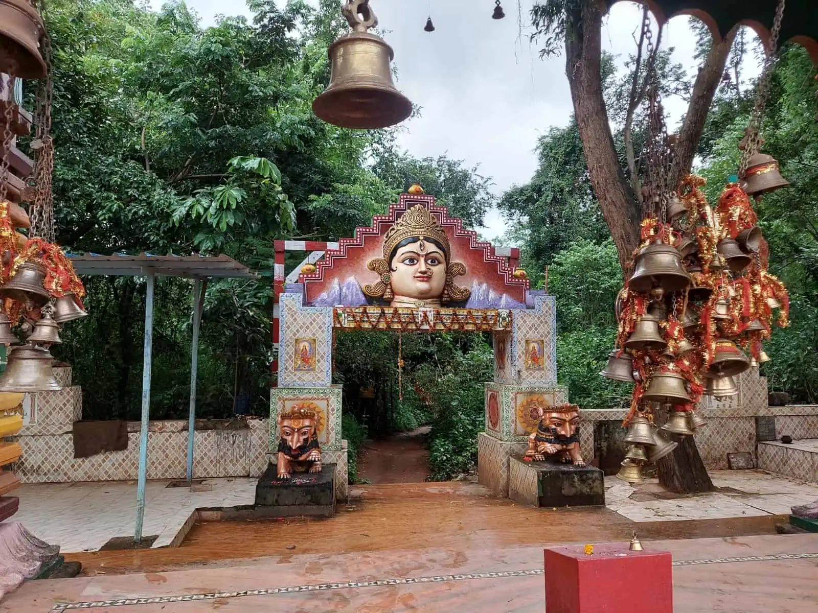 Featured image for Maa Kanta Baunsuni Temple Damanjodi: Visitor Guide