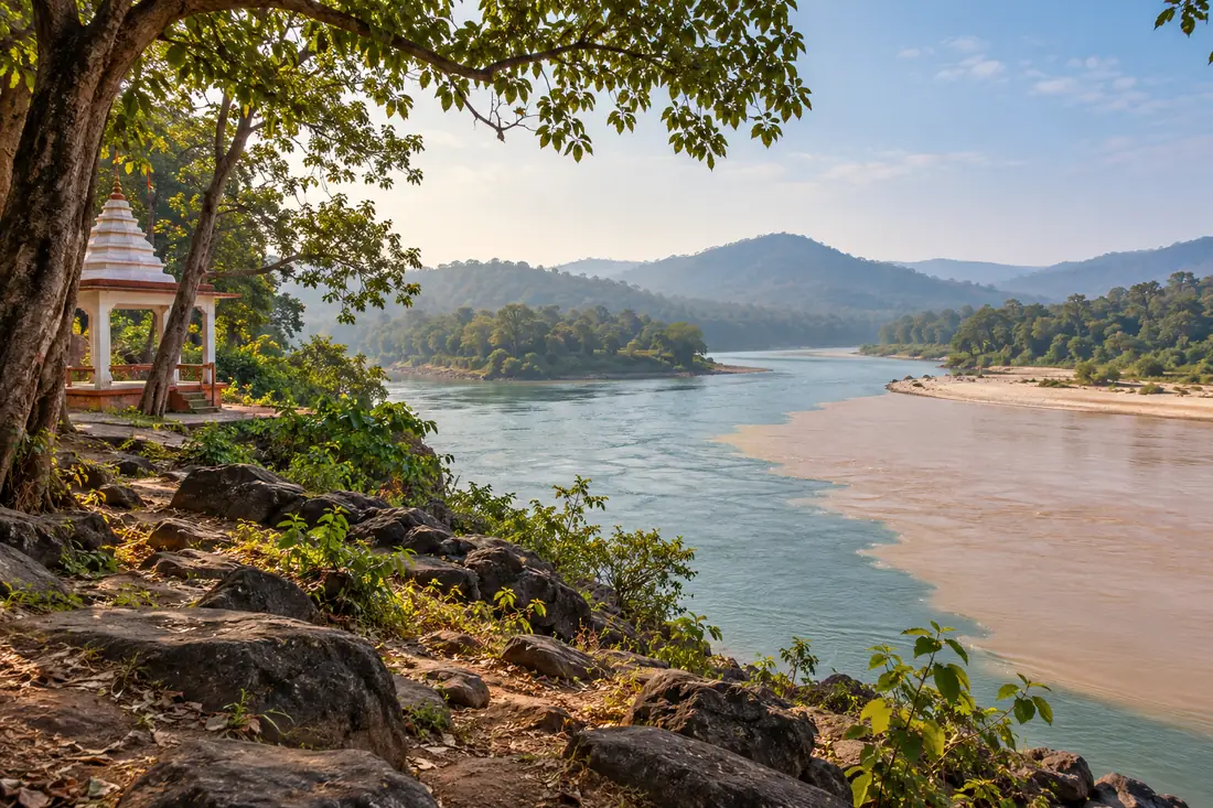 The Mahanadi bends past rocky green banks at Chiplima