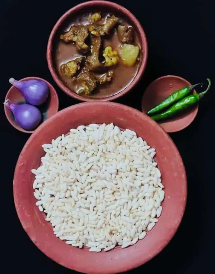 Mudhi Mansa - Puffed Rice with Mutton Curry from Baripada