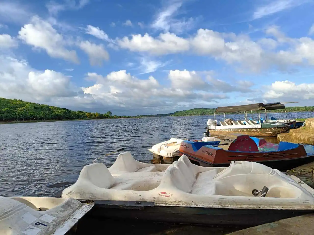 Visitors enjoying a boat ride on Ansupa Lake