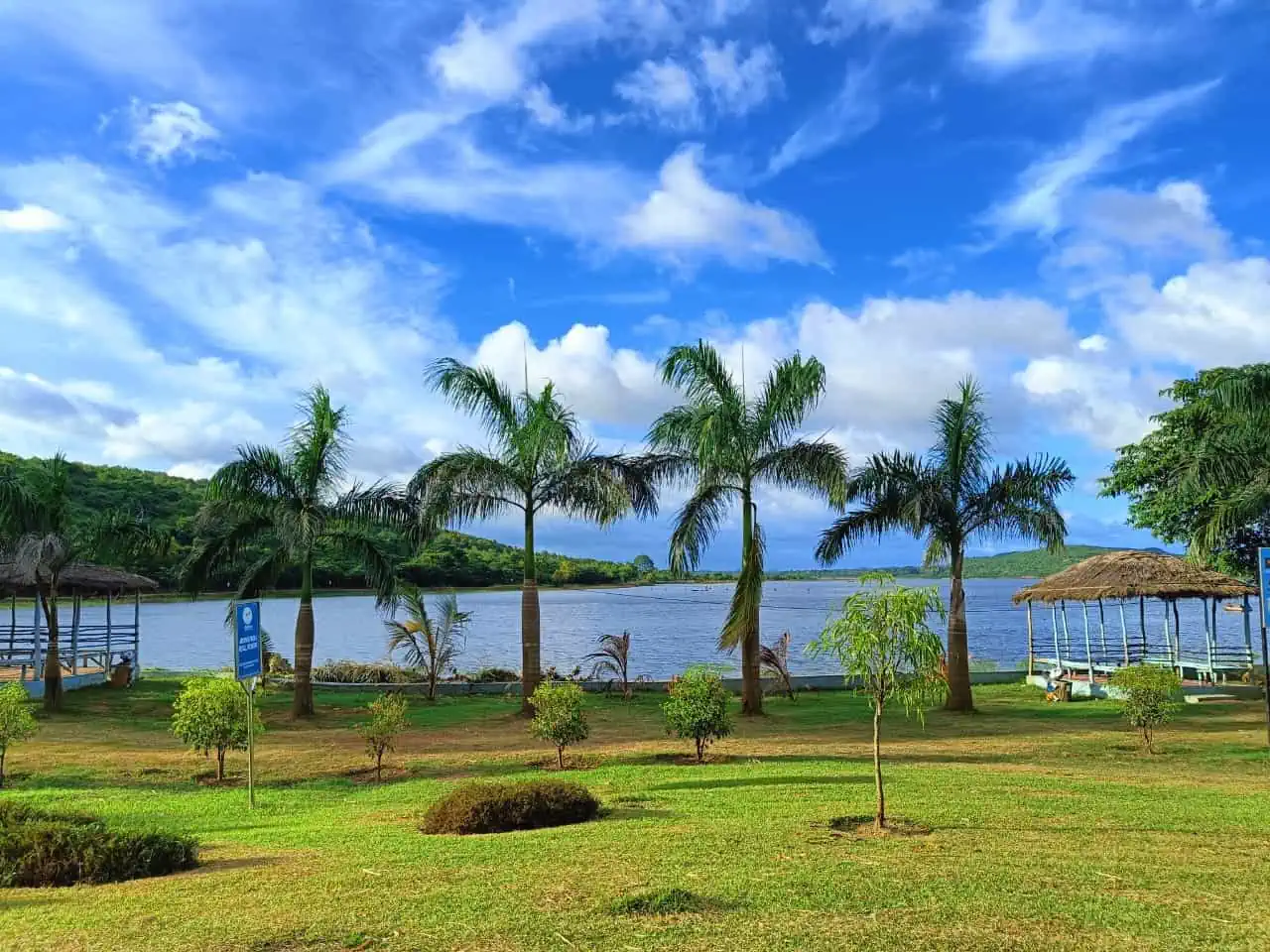 Ansupa Lake View